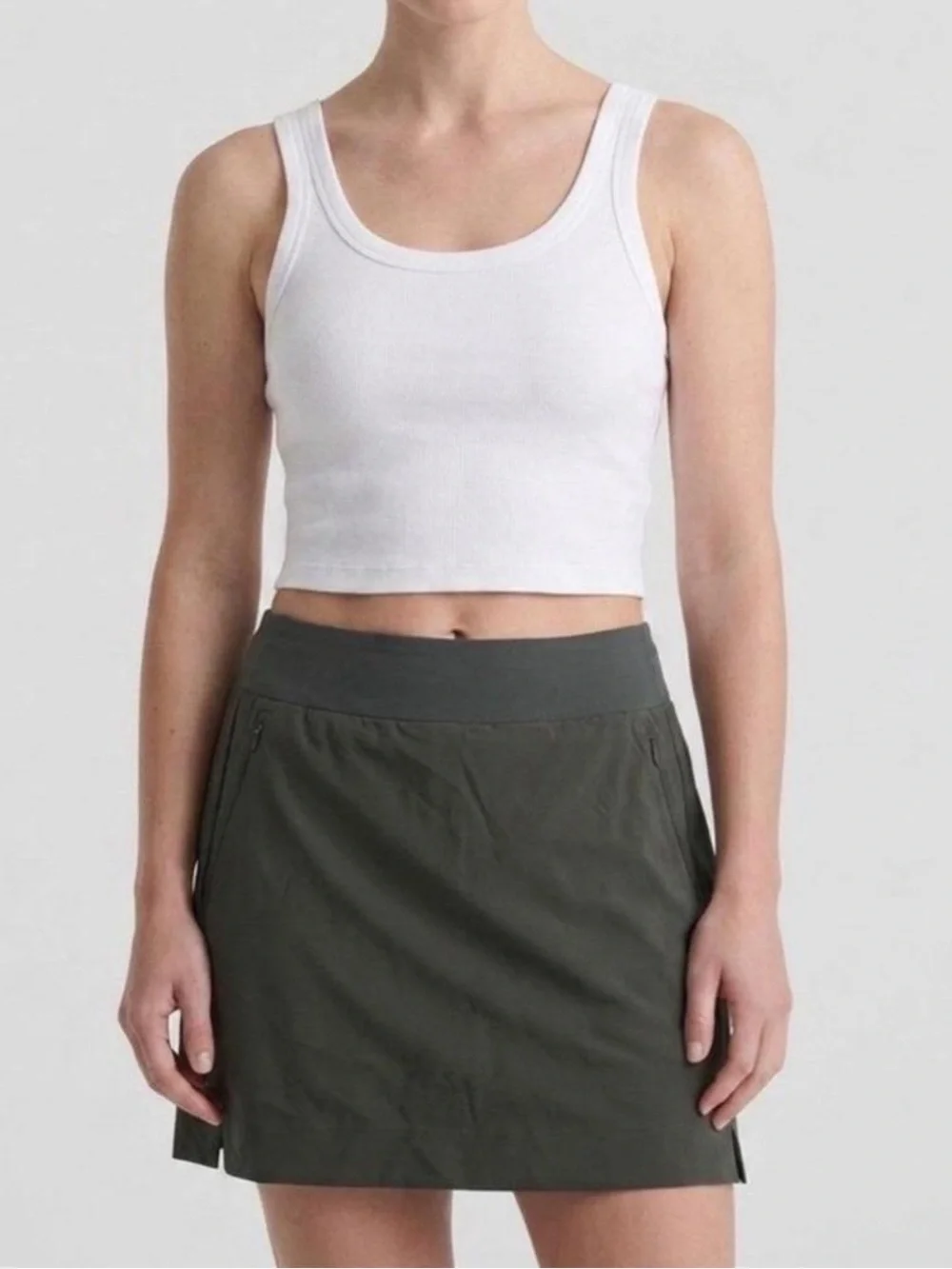 Athleta Soho Skort Hunter Green Golf Tennis Athletic Skirt Pockets Size 6 NWOT